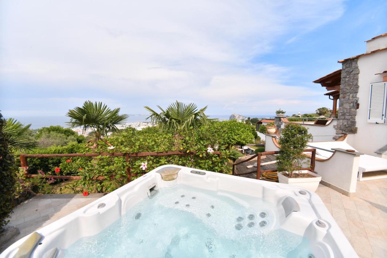 Relais Maison De Charles อีสเกีย ภายนอก รูปภาพ